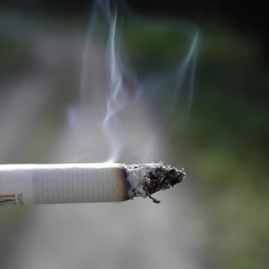Έρευνα: Kαλύτερες επιλογές για τους καπνιστές, ζητά το το 77% των ενηλίκων
