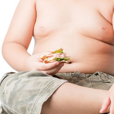 Βιταμίνη D: Πως βοηθά τα υπέρβαρα και παχύσαρκα παιδιά & εφήβους